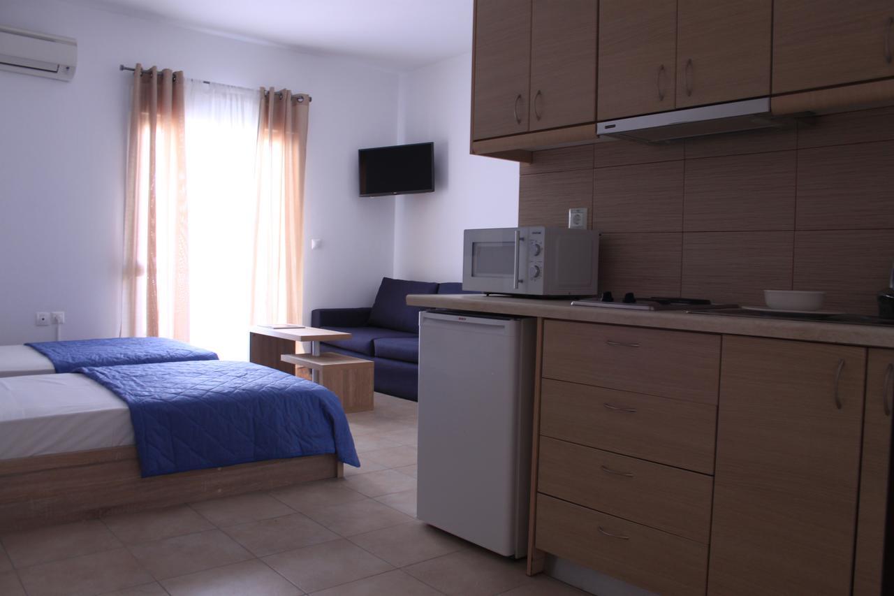 Krinis Apartments Rhodes City Екстер'єр фото