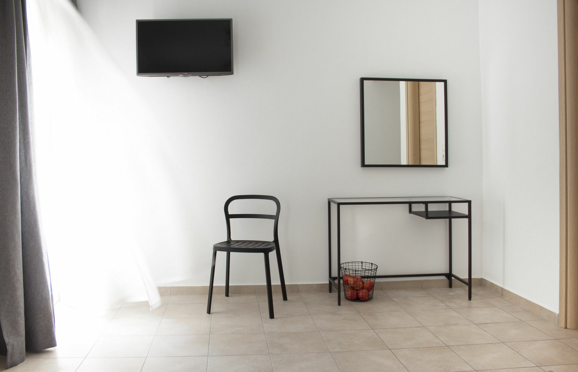 Krinis Apartments Rhodes City Екстер'єр фото