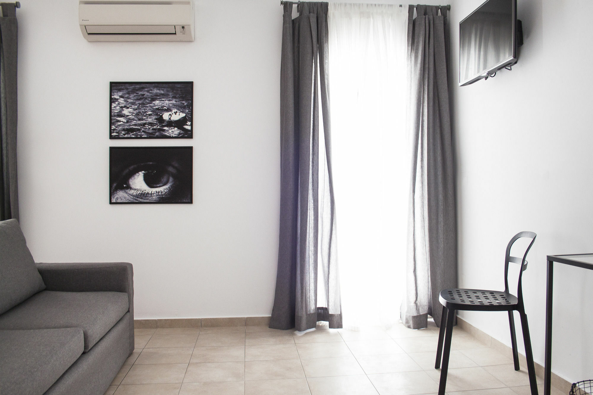 Krinis Apartments Rhodes City Екстер'єр фото