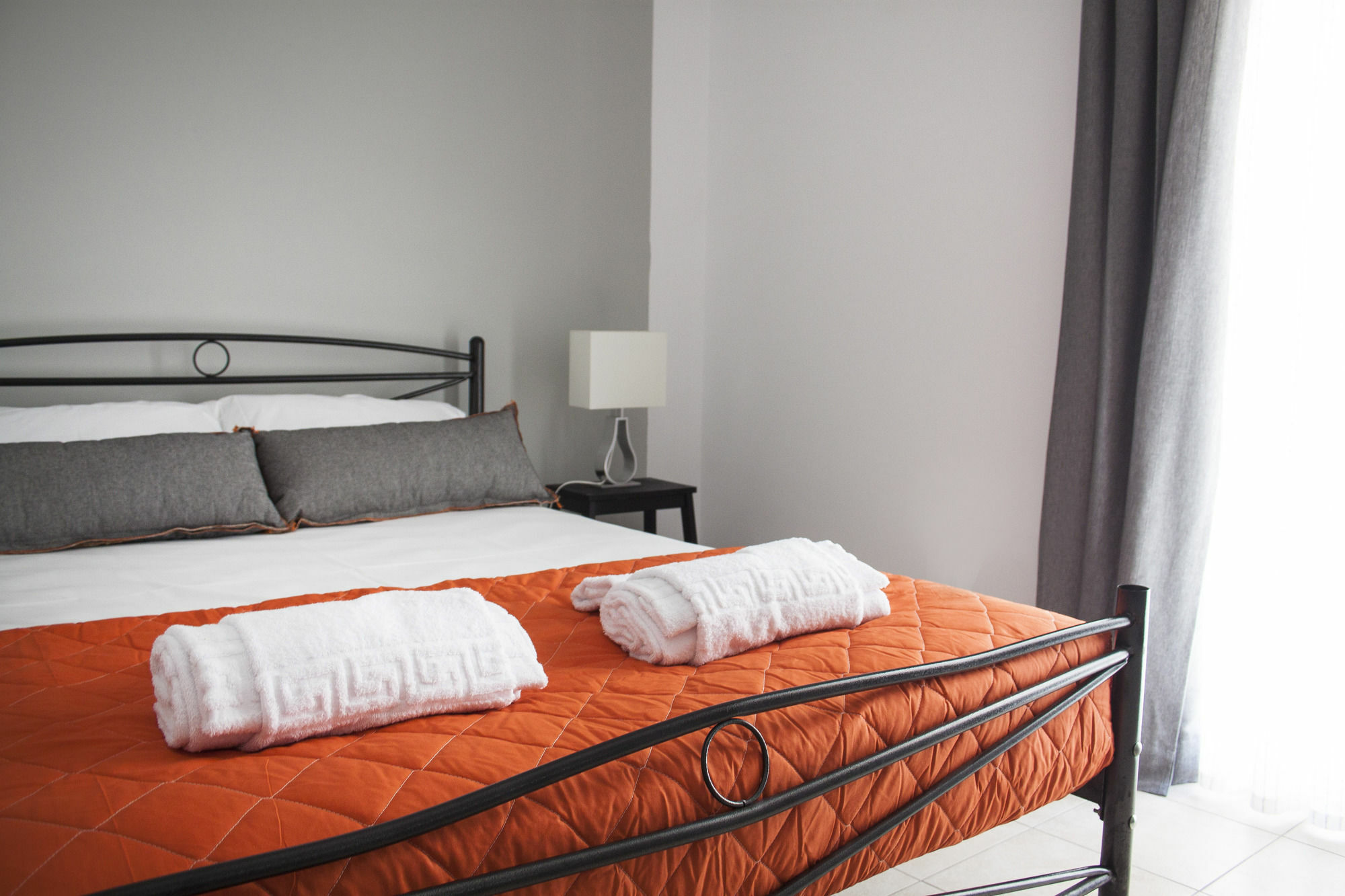 Krinis Apartments Rhodes City Екстер'єр фото